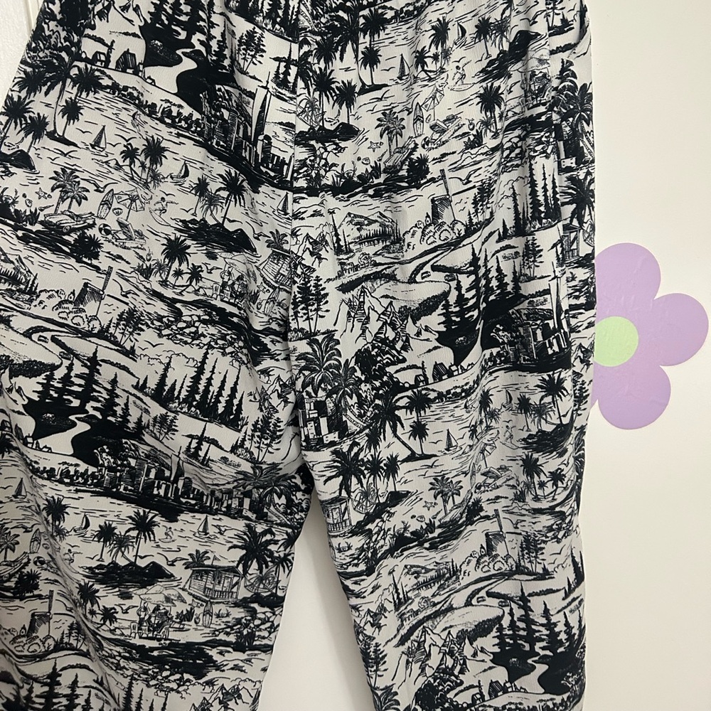 Eliane Rose Black and Beige Scenic Print Palazzo Pants